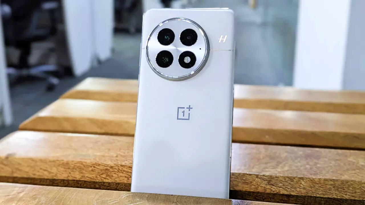 OnePlus 13 Gets ₹10,000 Price Cut: Here’s the Real Reason Behind It