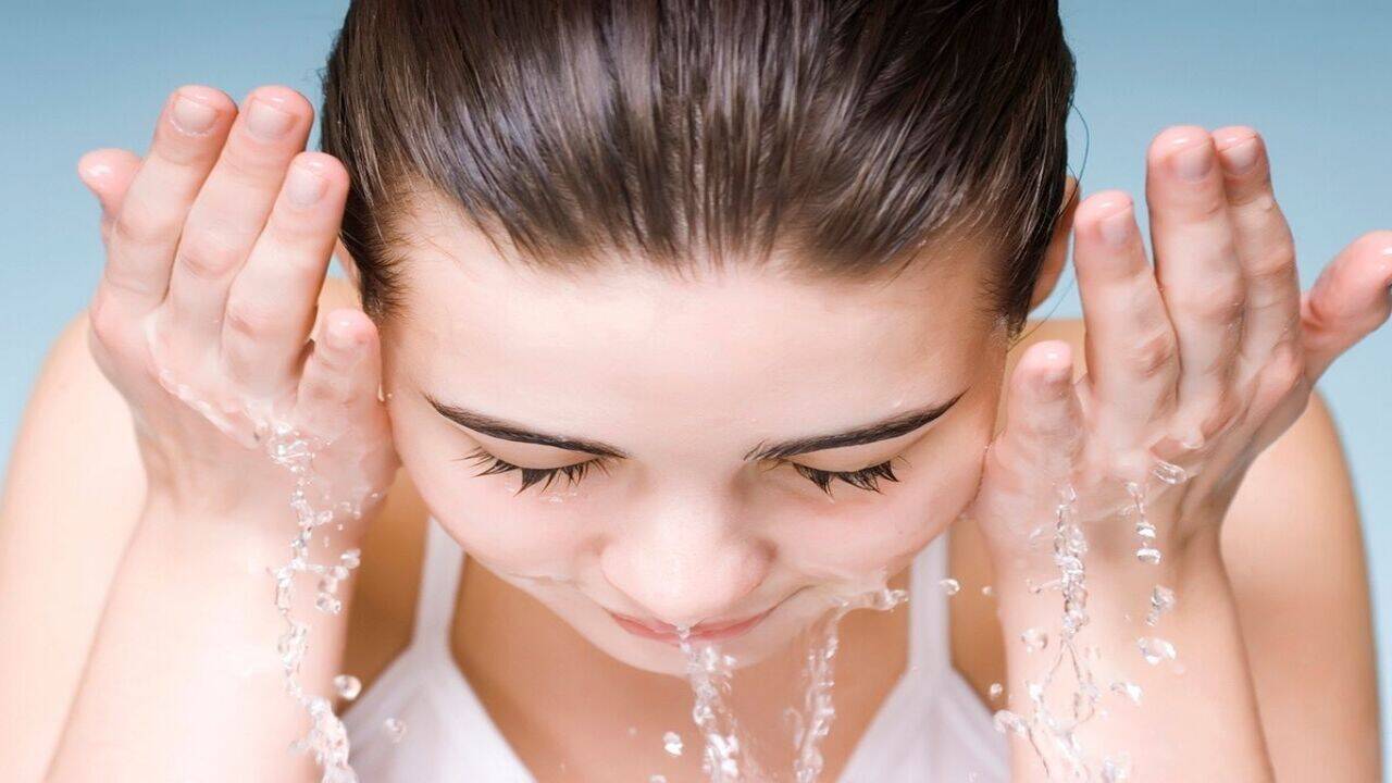 Top 5 Benefits Of Washing Face with Cold Water