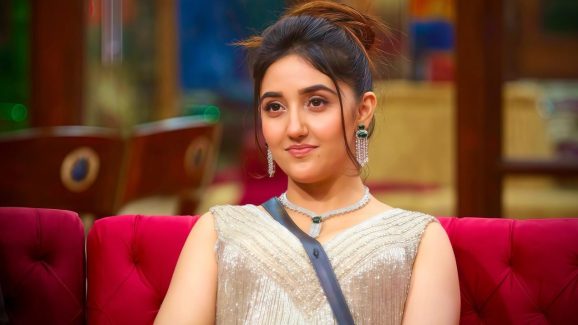 Ashnoor Kaur Eliminated From Bigg Boss 19: How Much She Earned In Her Journey?