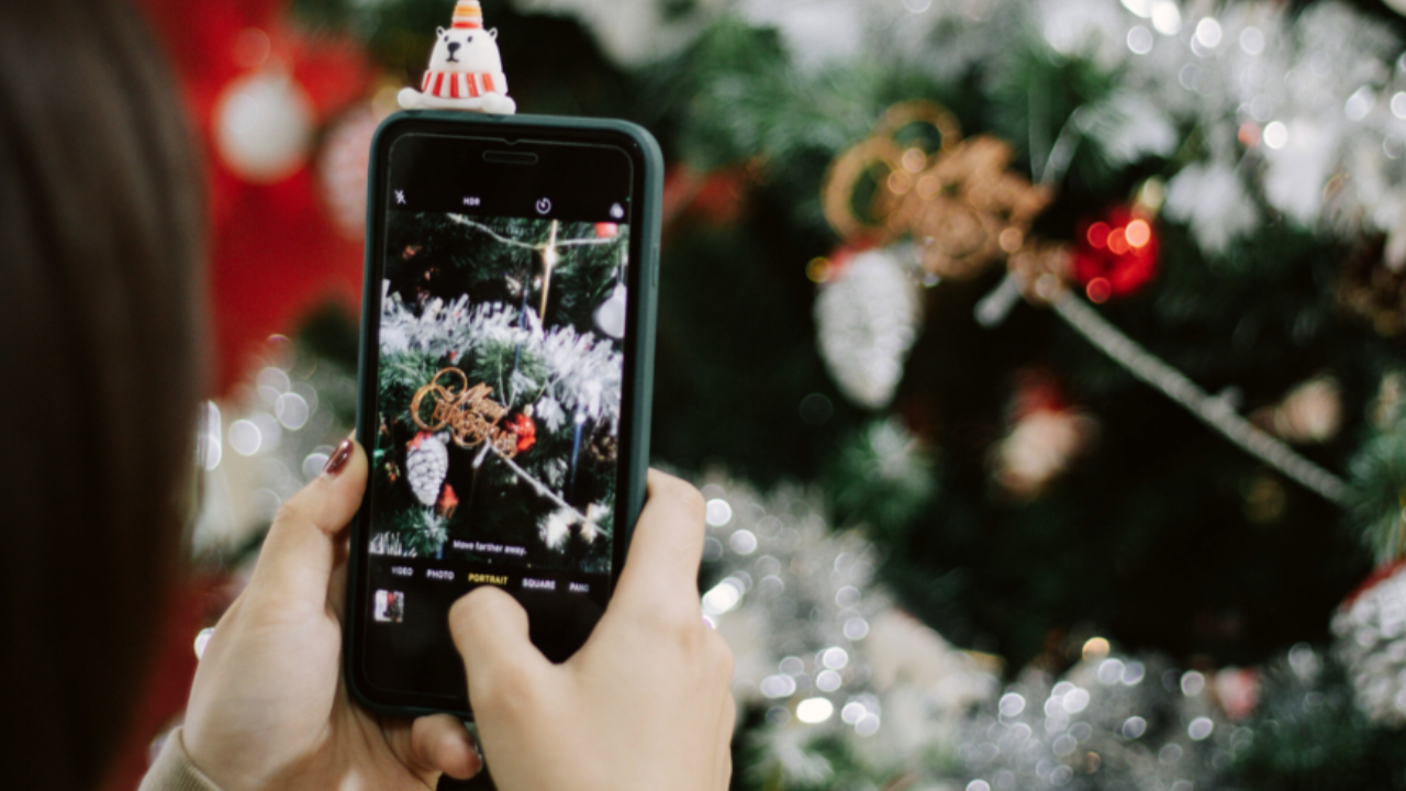 Top 10 Christmas Reels That Will Dominate Instagram in 2025