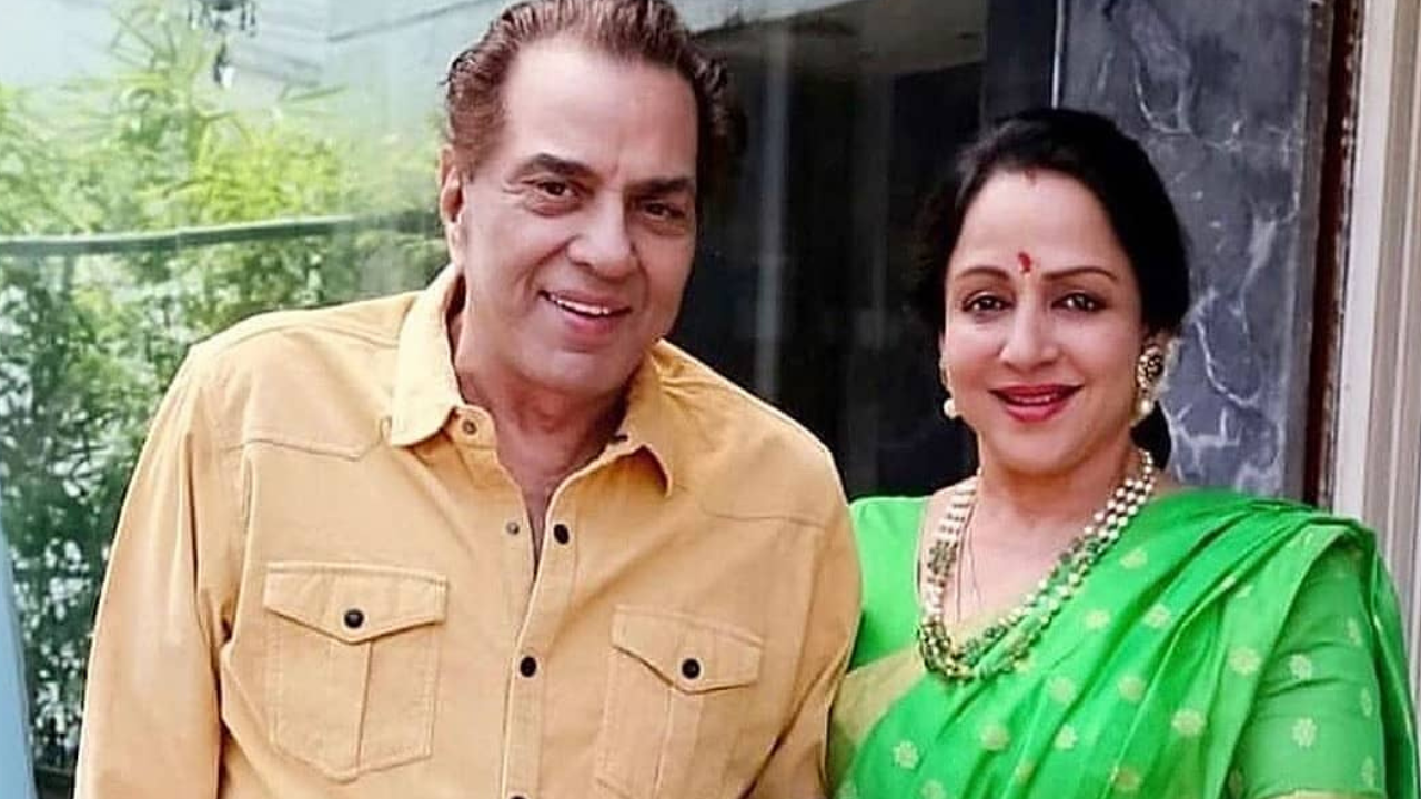 Legendary Bollywood Actor Dharmendra Passes Away at 89: End of an Era