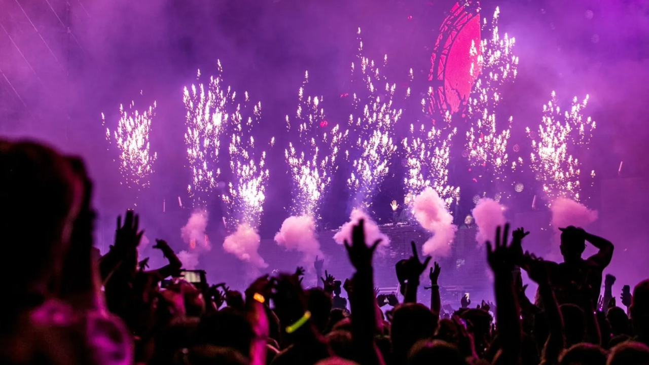 Goa vs Dubai: Which Costs More to Party on New Year Eve?