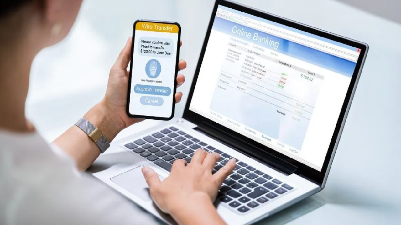 Net Banking vs Mobile Banking: What’s More Secure and Convenient?