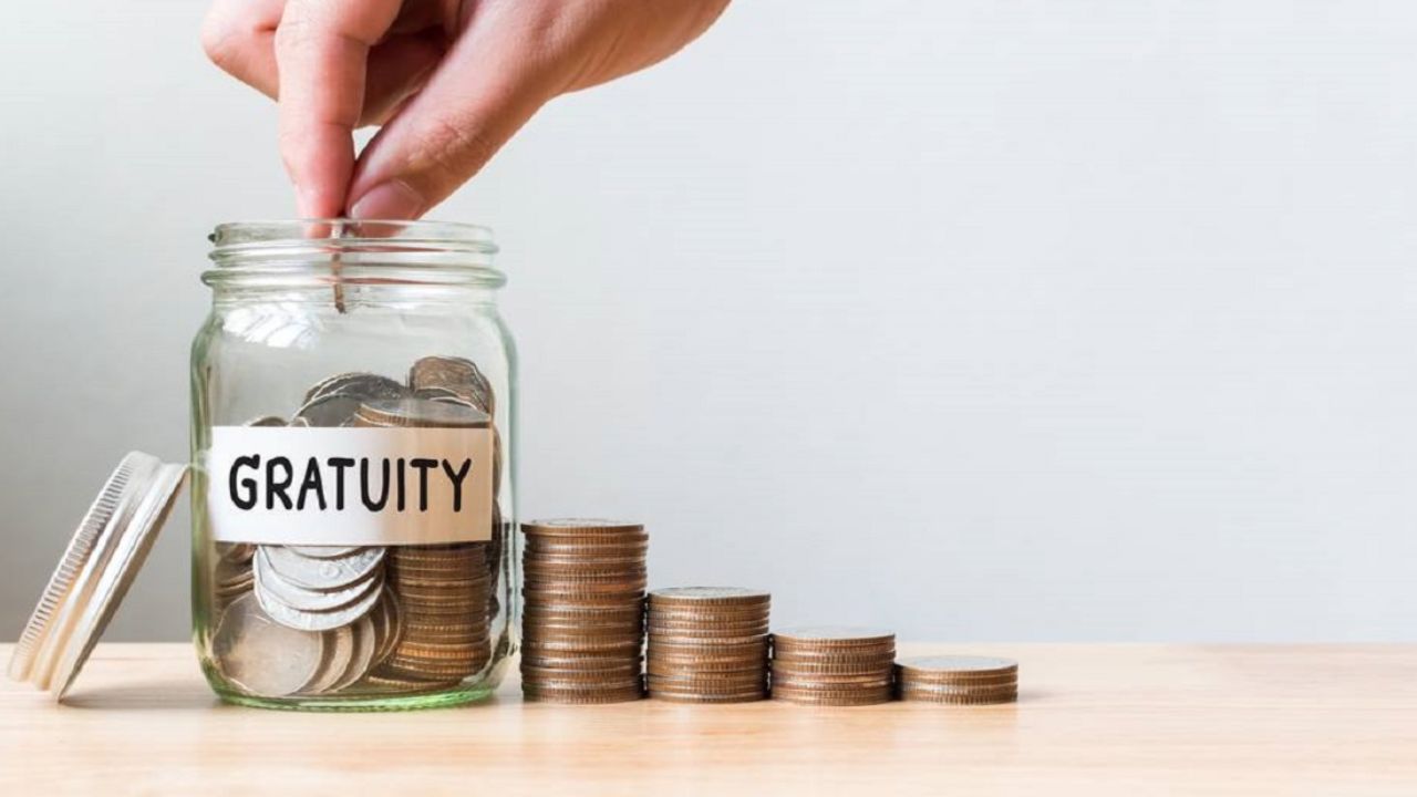 New Gratuity Rules Explained: Does This 1-Year Rule Apply to Permanent Employees?