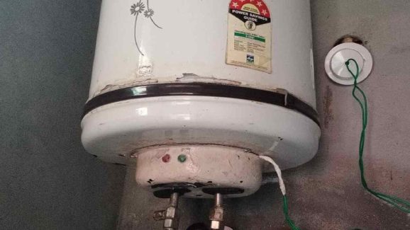 Geyser Using Tips: Simple Ways to Reduce Your Electricity Bill in Winter