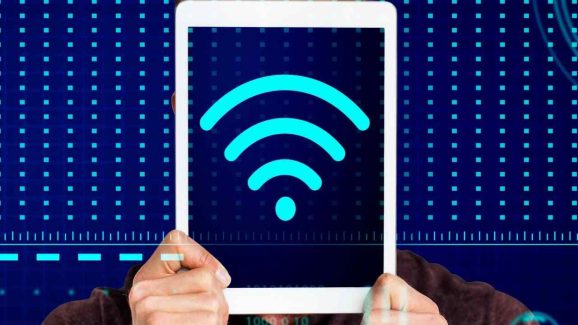 Tech Alert: Keeping Wi-Fi On Outside Can Risk Your Privacy