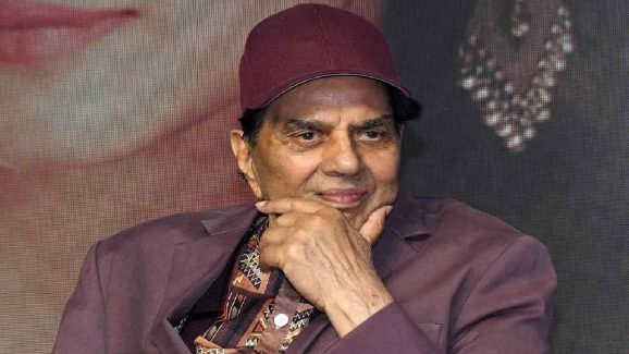 Dharmendra Political Career: Why the Bollywood Legend Failed in Politics