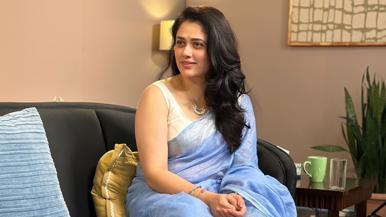 Who Is Girija Oak? Internet Latest Sensation Net Worth Revealed