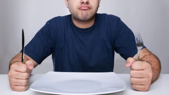 Feeling Hungry All the Time? This Vitamin Deficiency Is The Reason