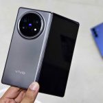 Top 5 Premium Smartphones Above Rs1 Lakh in India