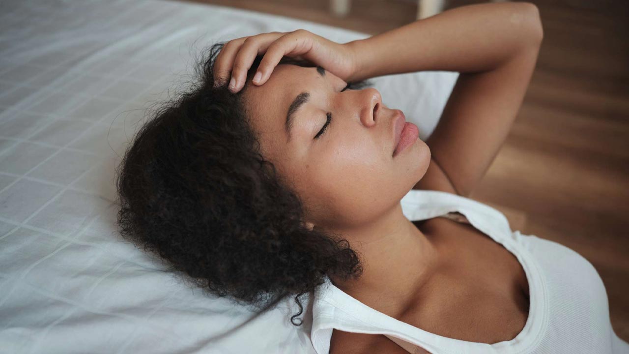 8 Signs Your Body Needs More Magnesium: Indian Diet Edition