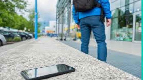Lost Your Phone? This App Can Block It in Seconds