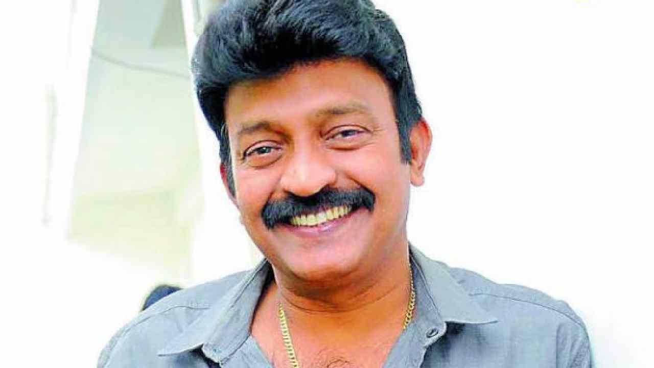 Actor Rajasekhar injured during movie shoot, shooting paused