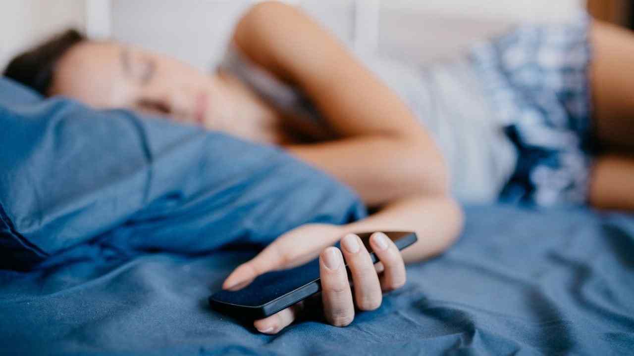 Does Keeping a Mobile Phone Near Your Head Affect Your Health?
