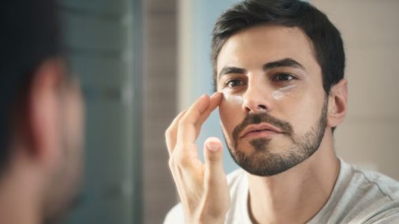 Winter Skincare for Men: Simple Tips for Healthy Skin